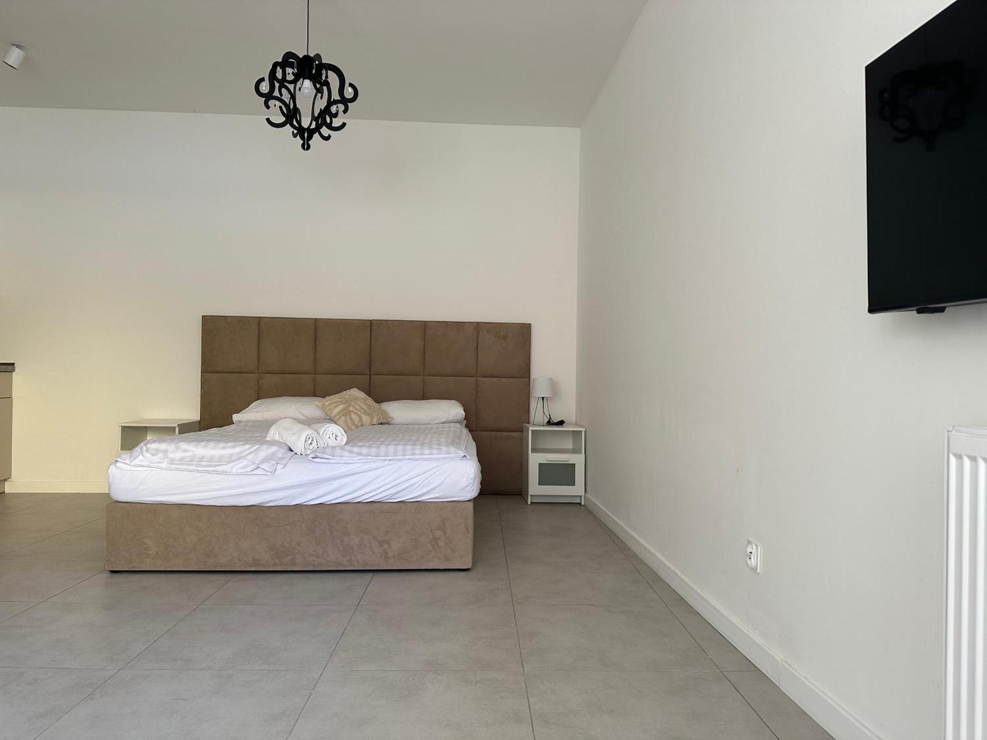 Sunny Apartment *
